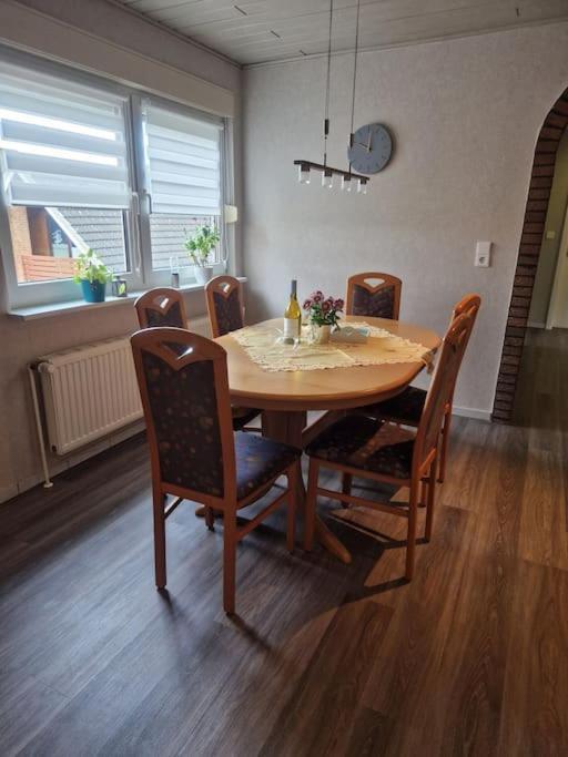 Gemuetliche 3-Zimmer-Wohnung, Zentral Gelegen Apensen Екстериор снимка