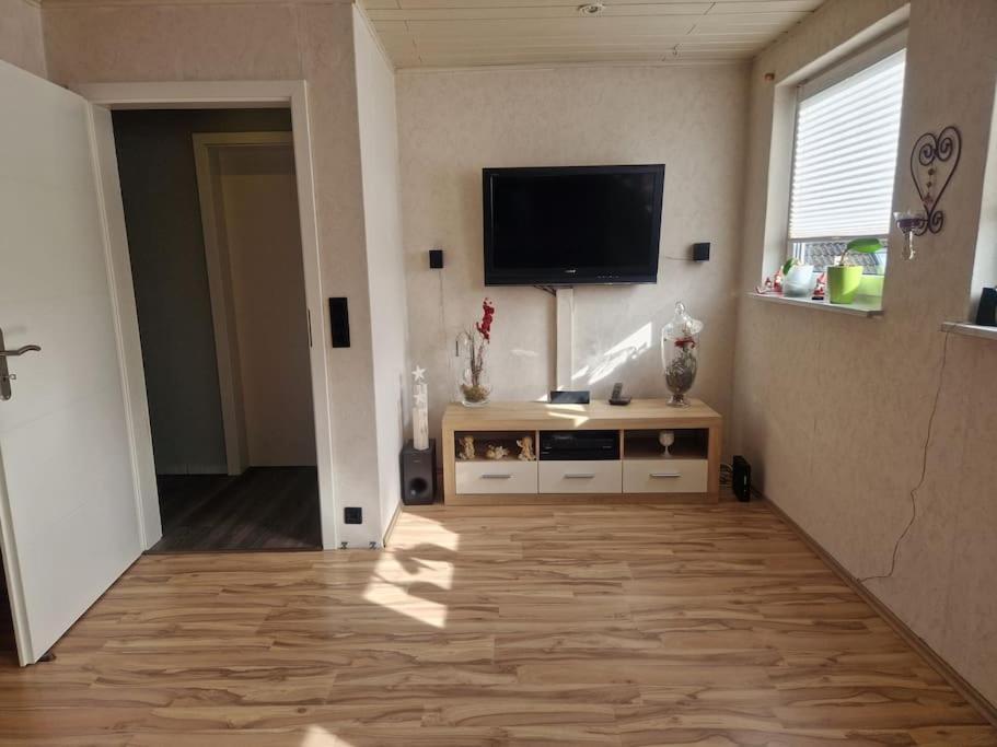 Gemuetliche 3-Zimmer-Wohnung, Zentral Gelegen Apensen Екстериор снимка